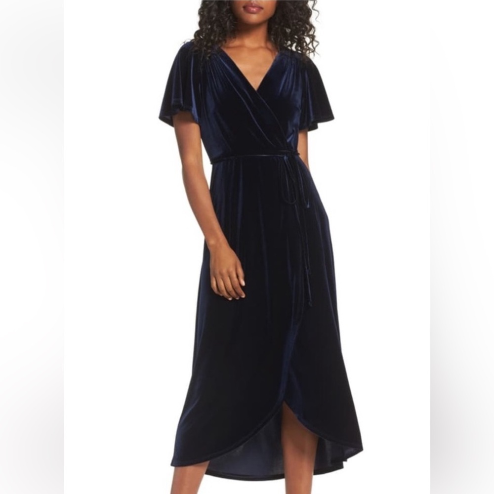 Chelsea28 blue velvet wrap dress, size small, NWT